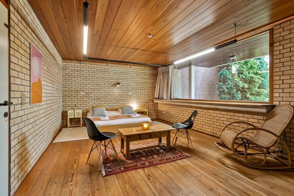 Eighties Modernist Design House With Garden Near The Beach Ostend Exterior photo