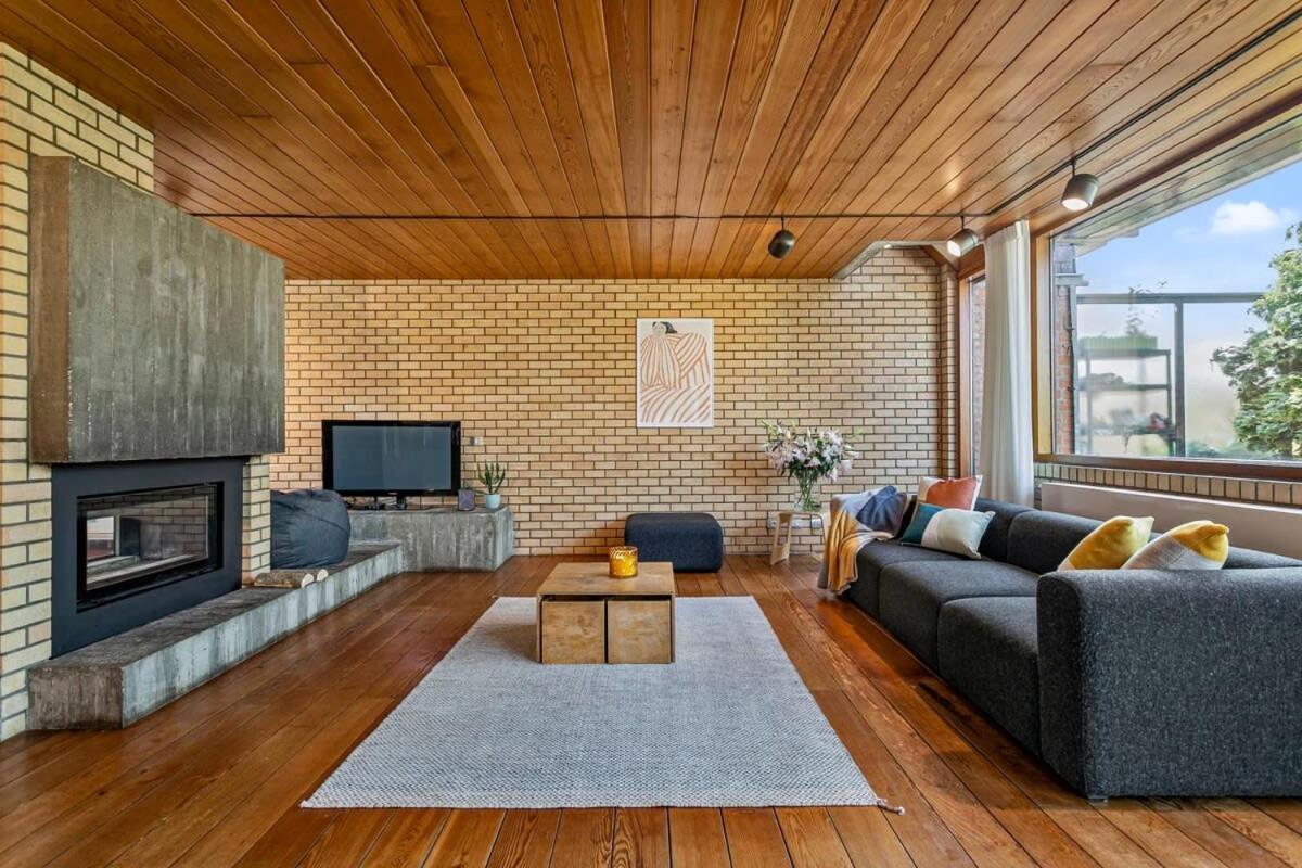 Eighties Modernist Design House With Garden Near The Beach Ostend Exterior photo